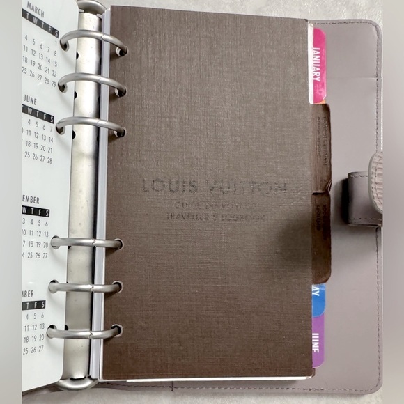 LOUIS VUITTON EPI LEATHER “FILLED” MEDIUM MM AGENDA (LAVENDER) - Picture 13 of 15